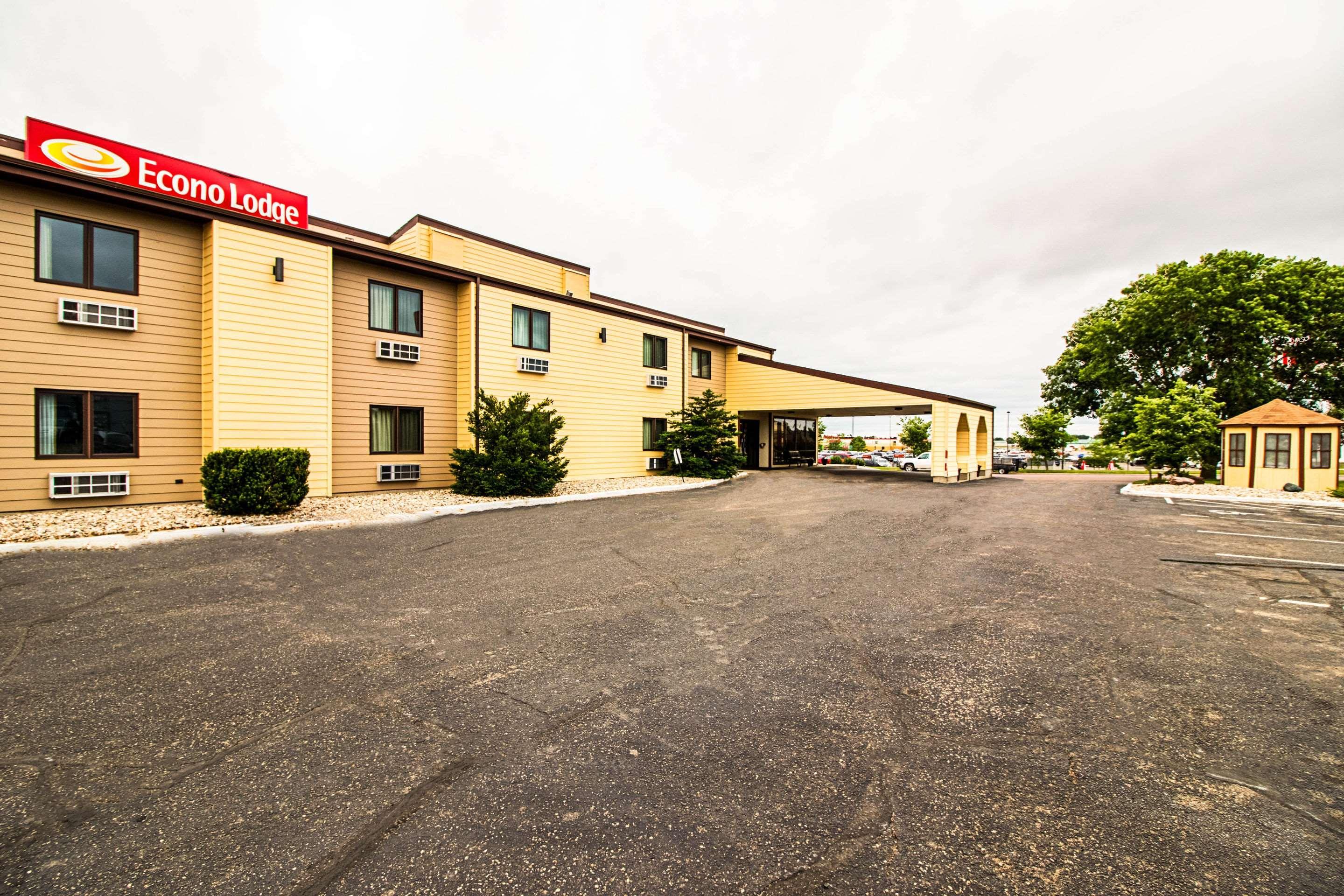 Econo Lodge Watertown Eksteriør billede